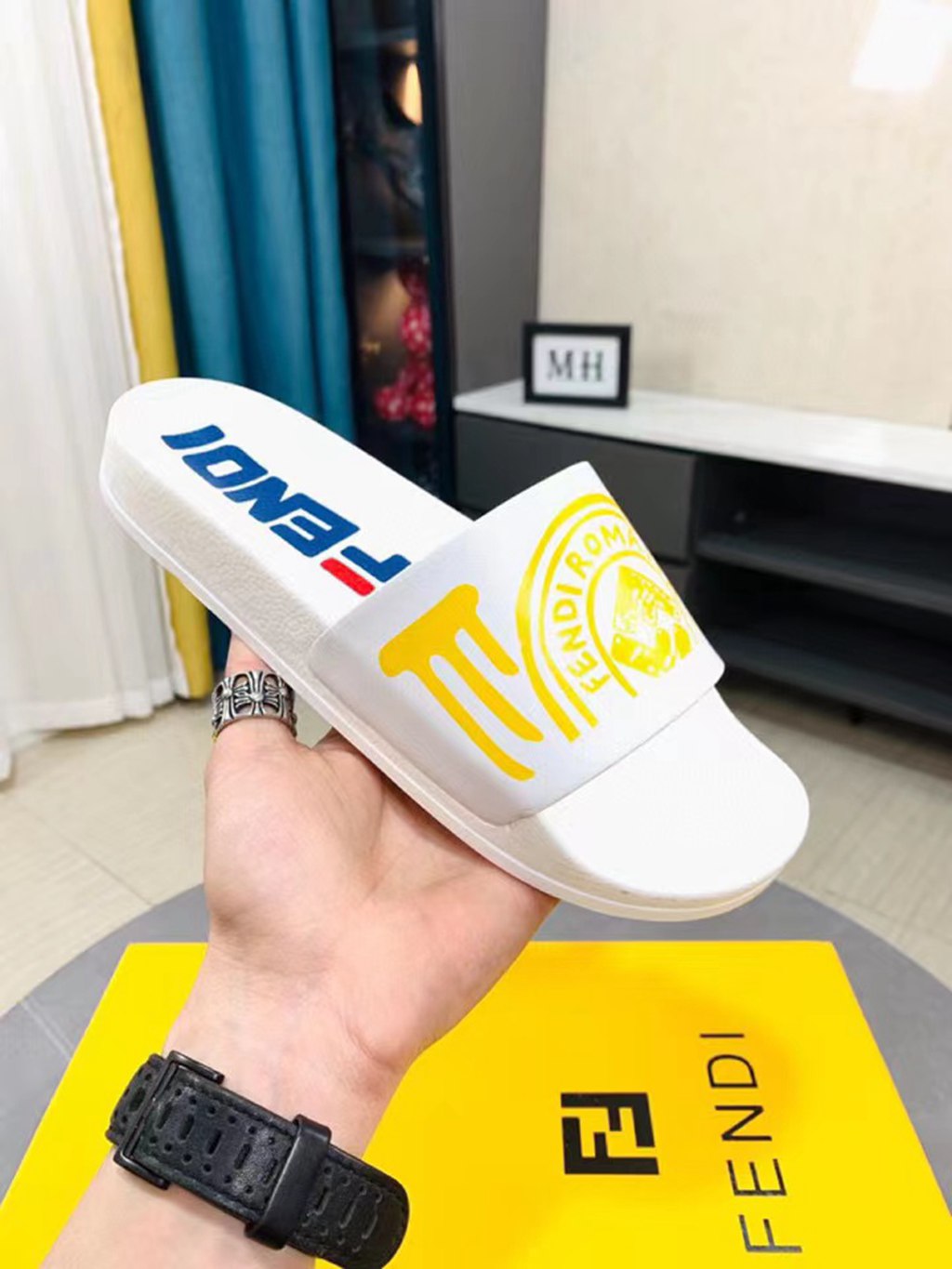 SANDALS